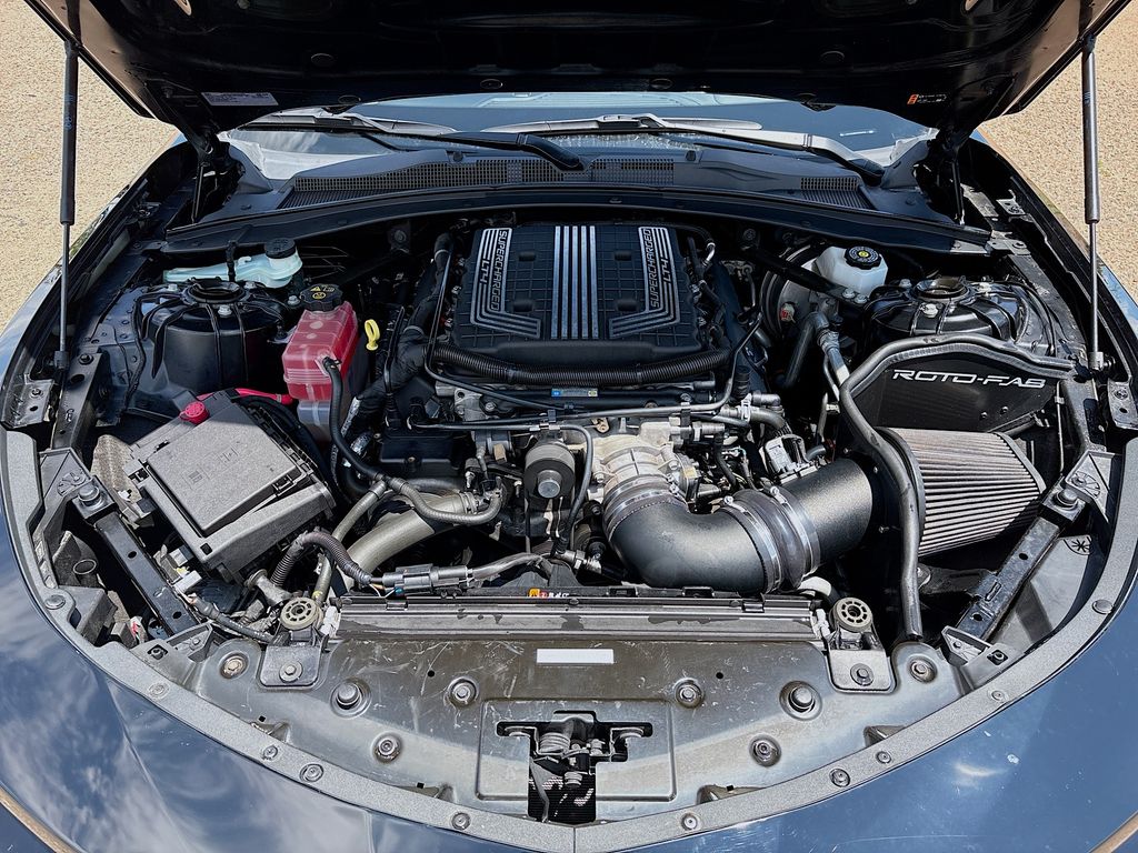Used 2021 Black Chevrolet ZL1 image 31