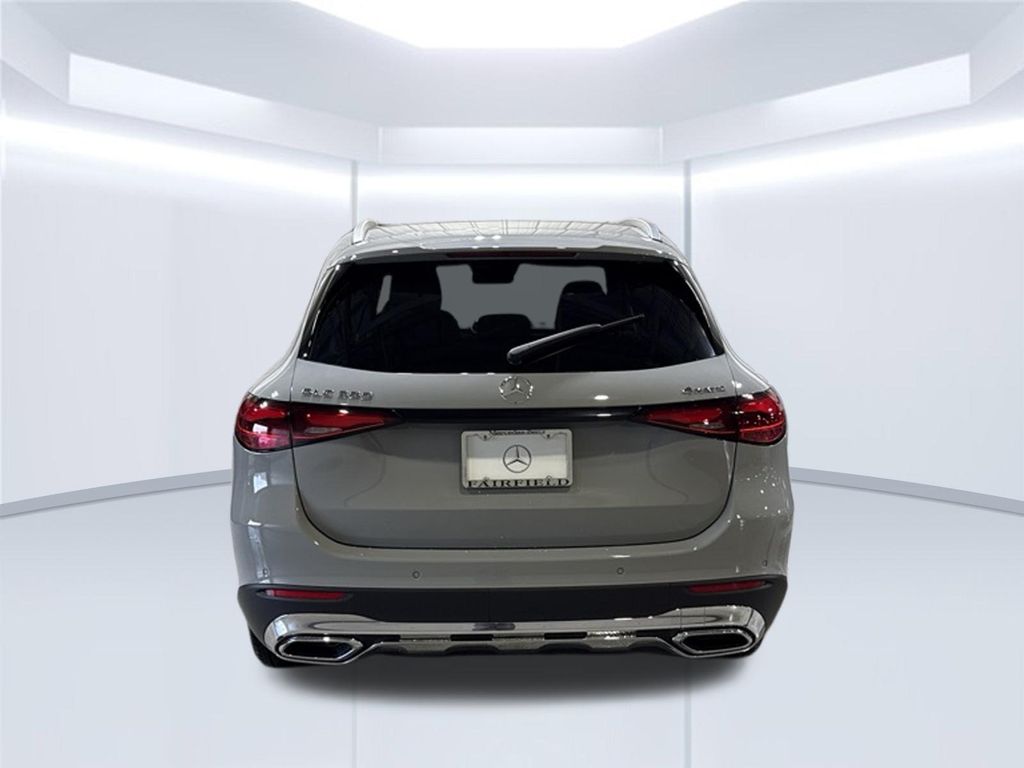 Thumbnail: 2027 Mercedes-Benz GLC - 4