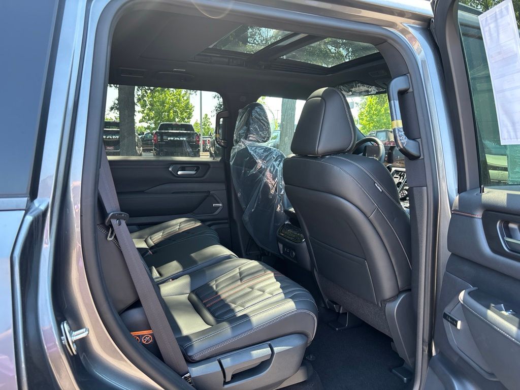 New 2026 Gray Nissan PRO-4X image 19