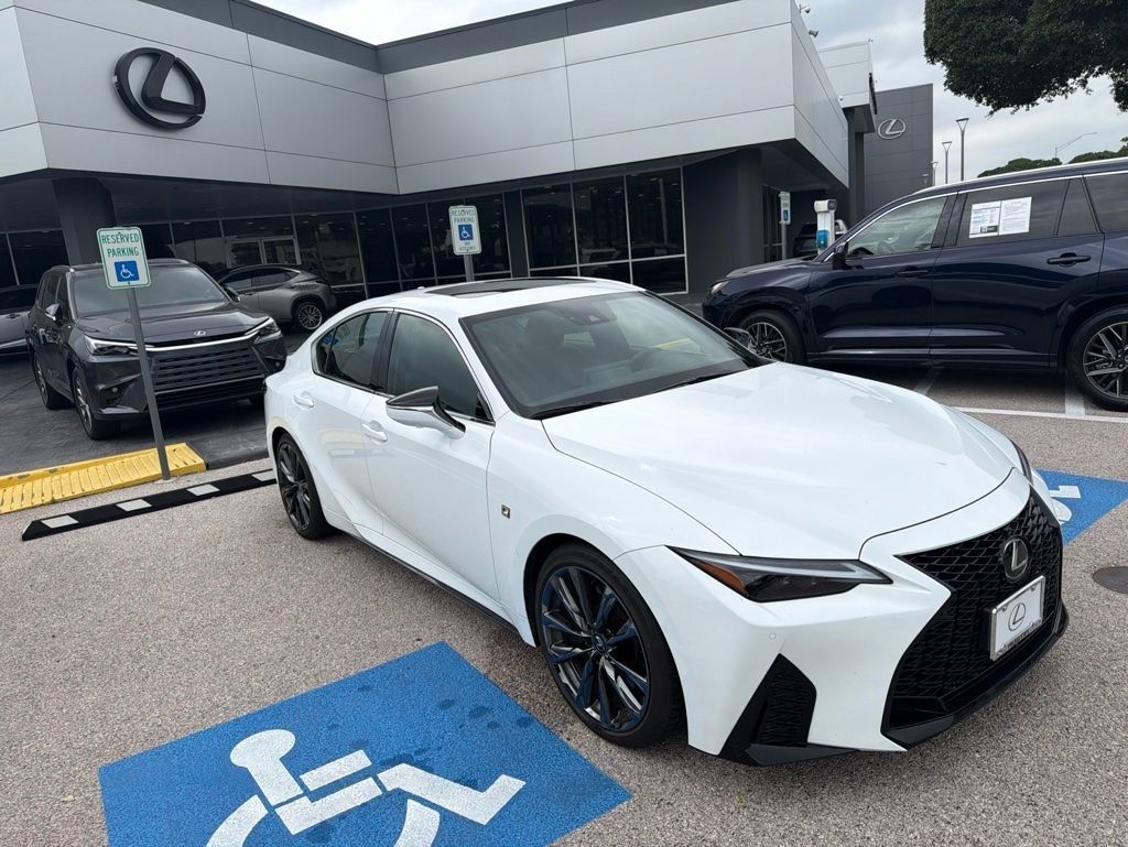 Thumbnail: 2024 Lexus IS - 3