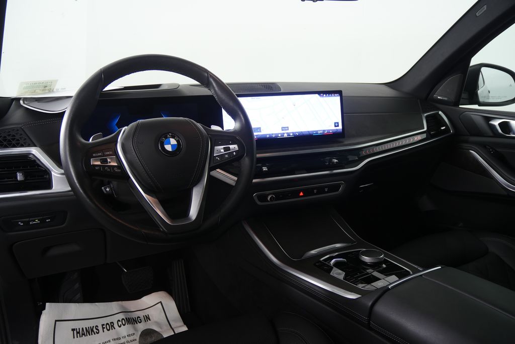 Thumbnail: 2025 BMW X5 - 19