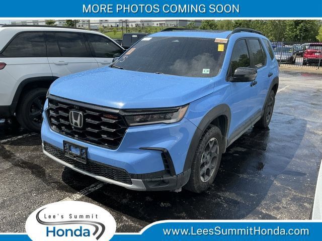 Diffused Sky Pearl 2025 Honda Pilot TrailSport AWD SUV / Crossover All-Wheel Drive Automatic