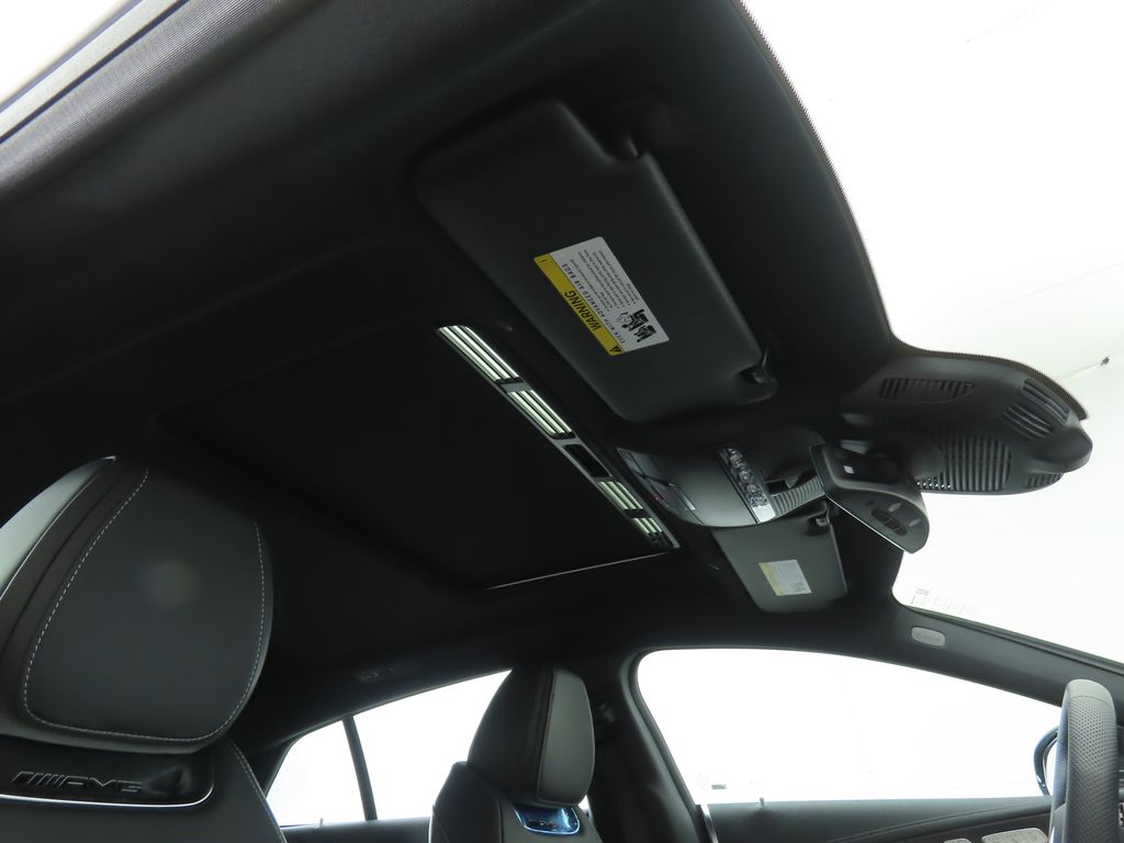 Thumbnail: 2026 Mercedes-Benz AMG GT - 18