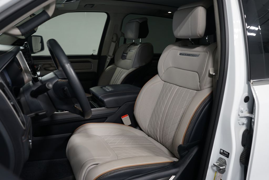 Thumbnail: 2025 RAM 1500 - 6
