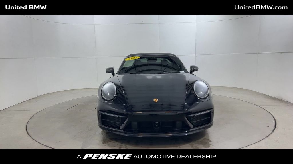 Thumbnail: 2024 Porsche 911 - 3
