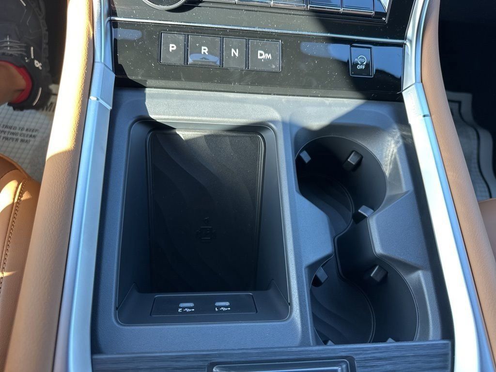 2025 Aspen White Tricoat Nissan Armada SL RWD SUV
