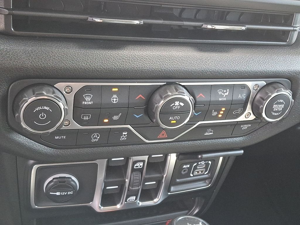 New 2026 Jeep Wrangler SUV