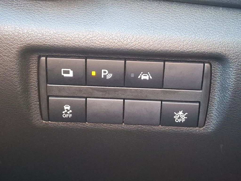 Thumbnail: 2021 Nissan Versa - 22