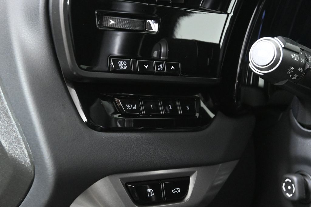 Thumbnail: 2024 Lexus RX - 27