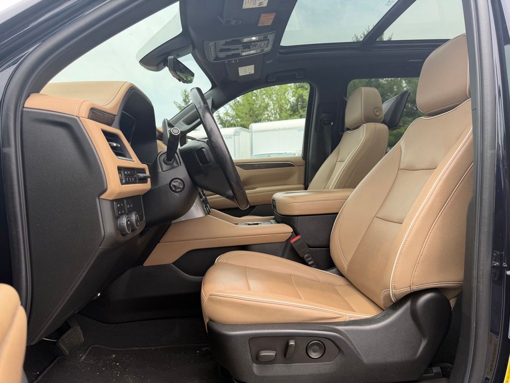 2022 Chevrolet Suburban 4WD Premier