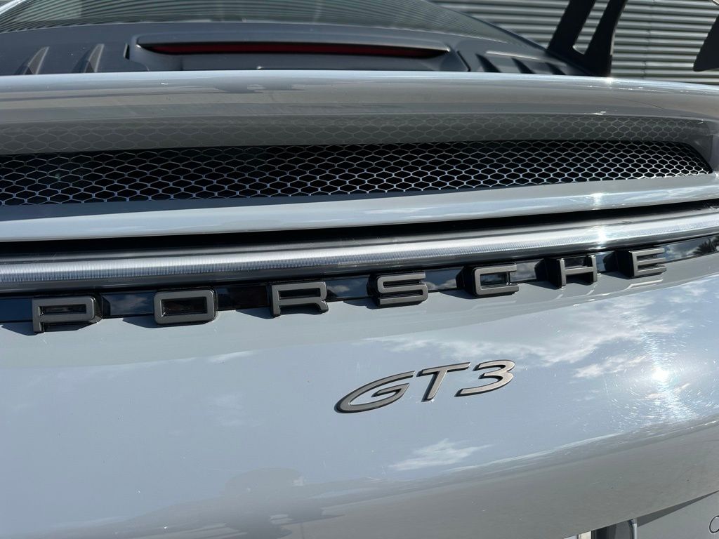Thumbnail: 2023 Porsche 911 - 14