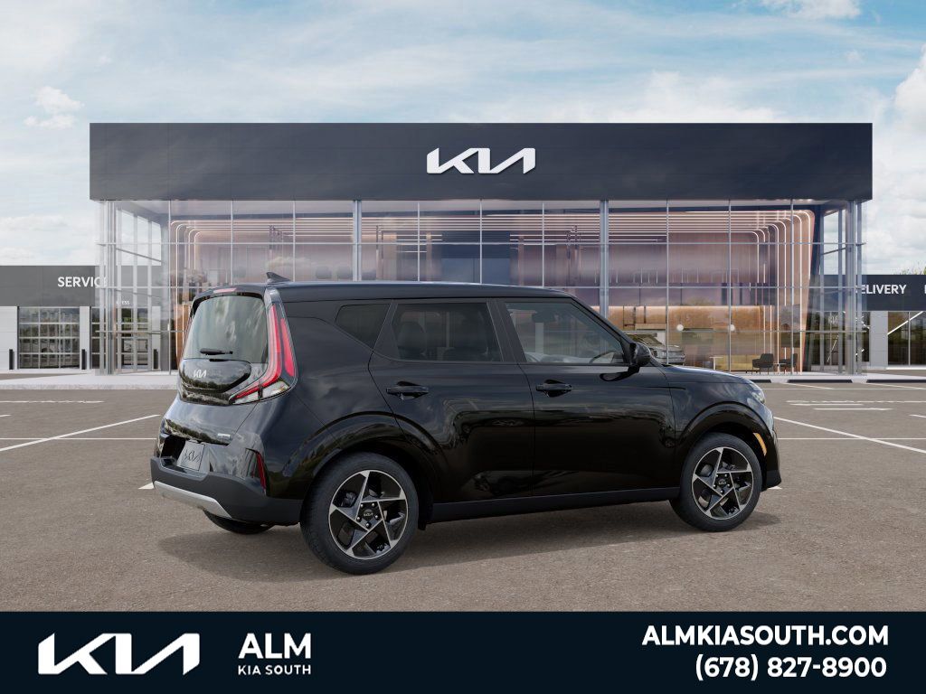 2025 Kia Soul EX photo 2
