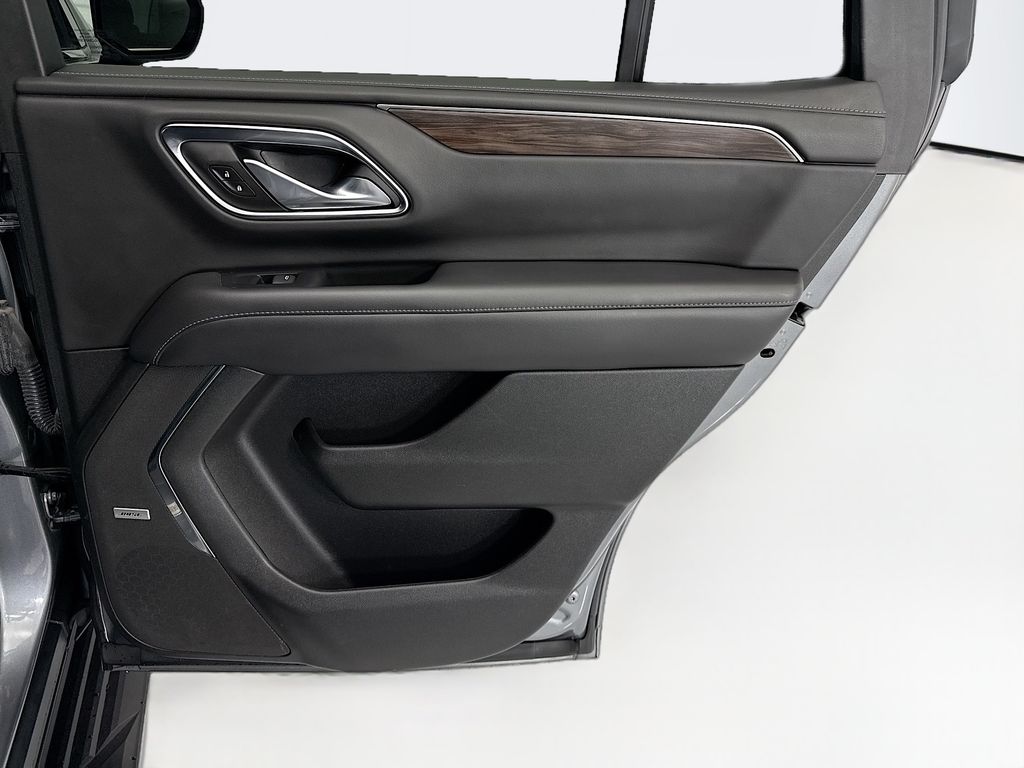 Thumbnail: 2021 Chevrolet Tahoe - 25