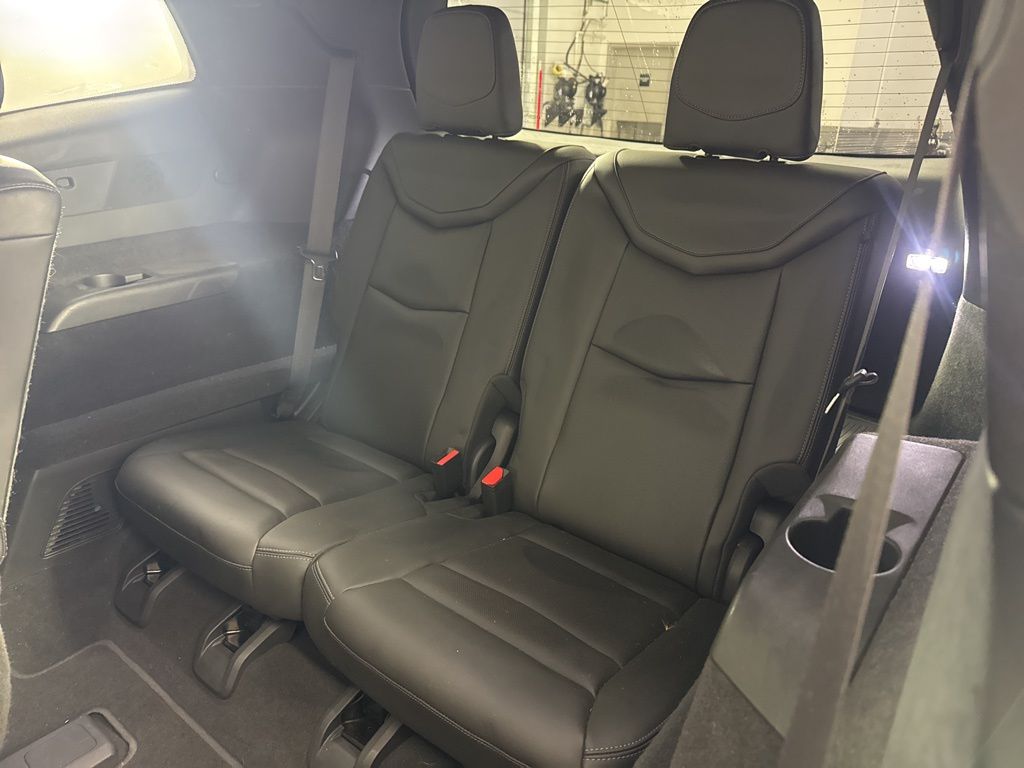 Thumbnail: 2020 Cadillac XT6 - 20