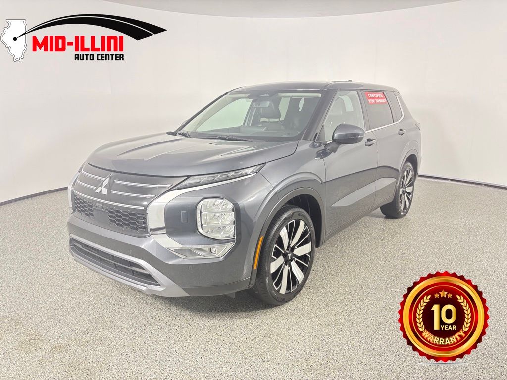 Gray 2025 Mitsubishi Outlander SUV / Crossover Front-Wheel Drive Continuously Variable Transmission