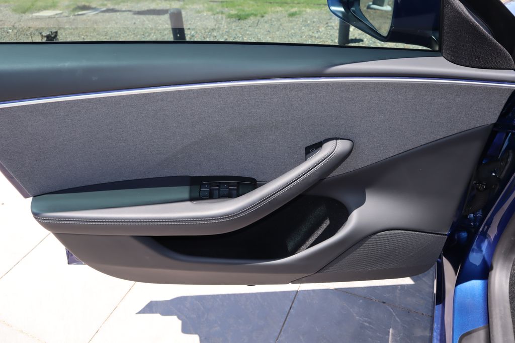 2024 Tesla Model 3 Standard Range 21