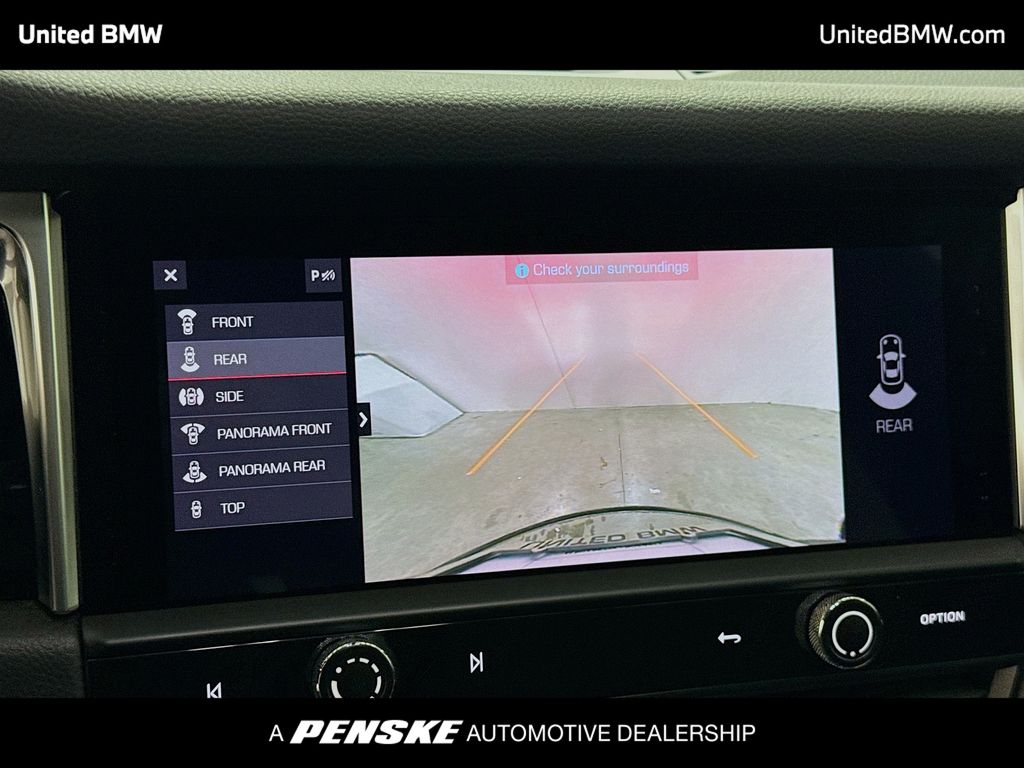 Thumbnail: 2022 Porsche Macan - 9