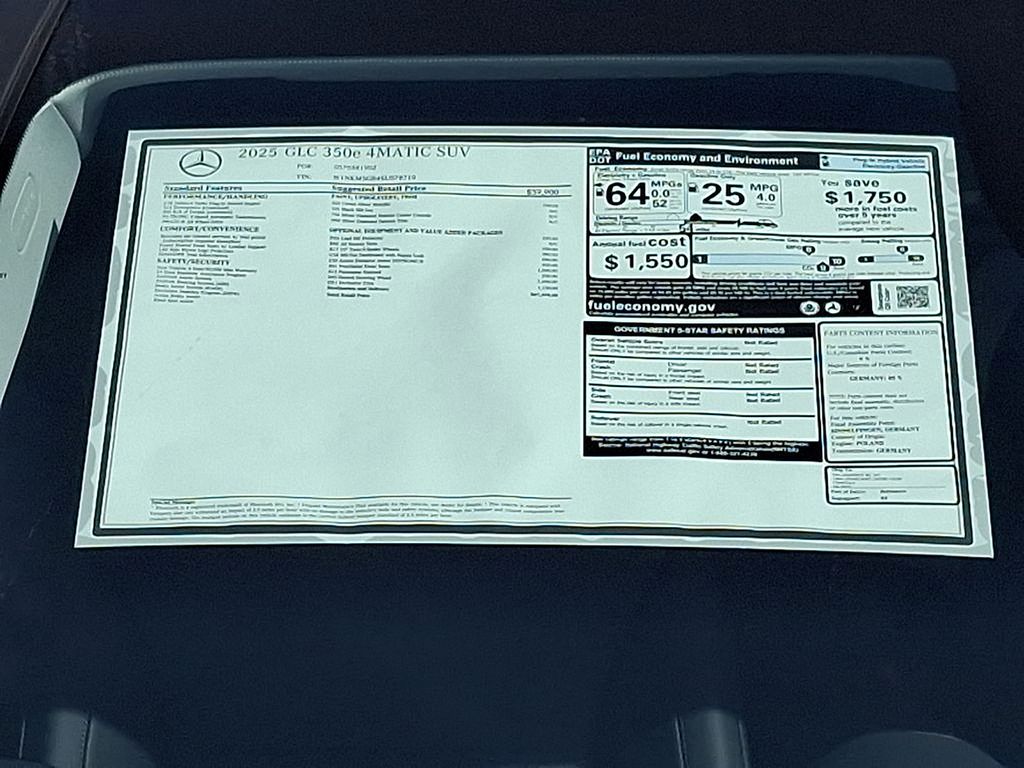 Thumbnail: 2025 Mercedes-Benz GLC - 22