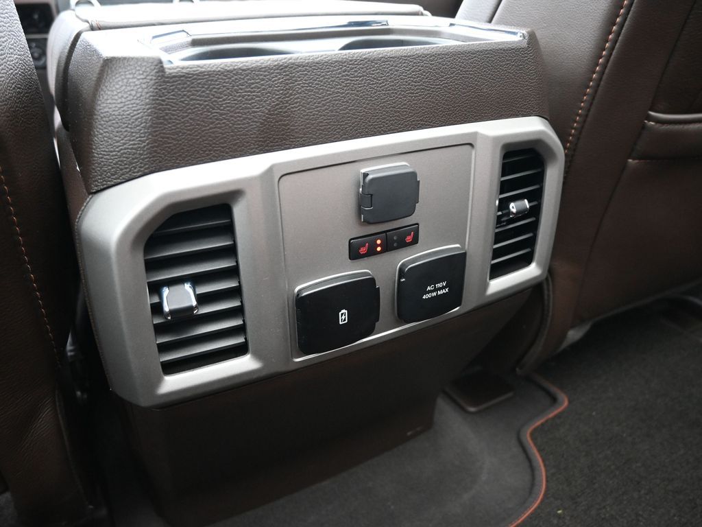 2022 Ford F-450 Super Duty King Ranch