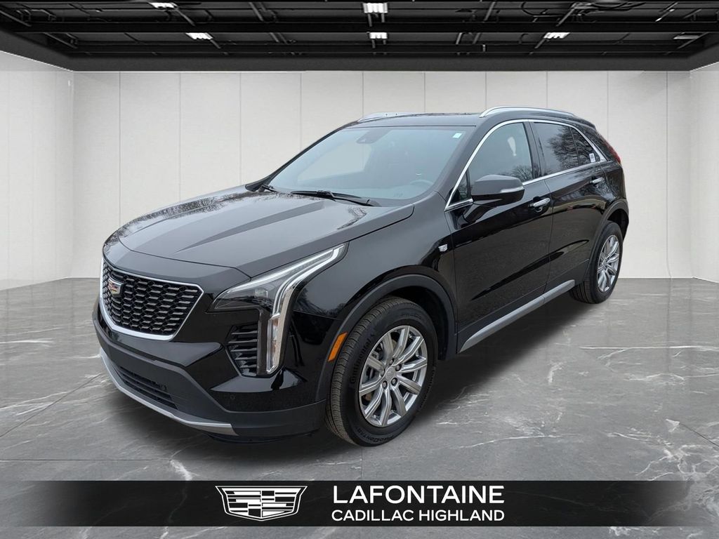 2023 Cadillac XT4 Premium Luxury AWD
