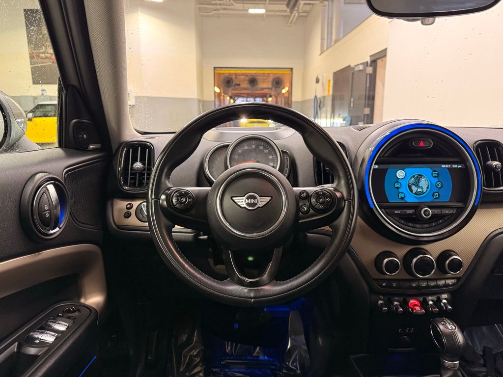 Thumbnail: 2018 MINI Cooper Countryman - 24