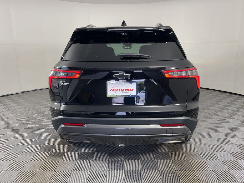 Thumbnail: 2026 Chevrolet Equinox - 4