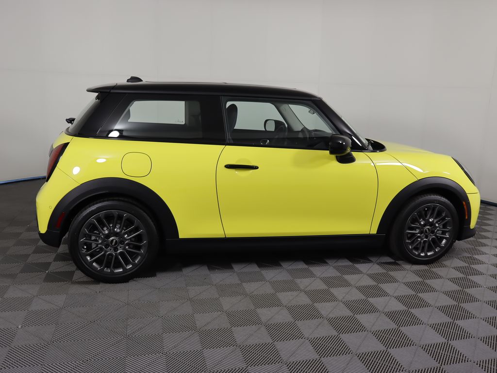 2025 MINI Cooper  4