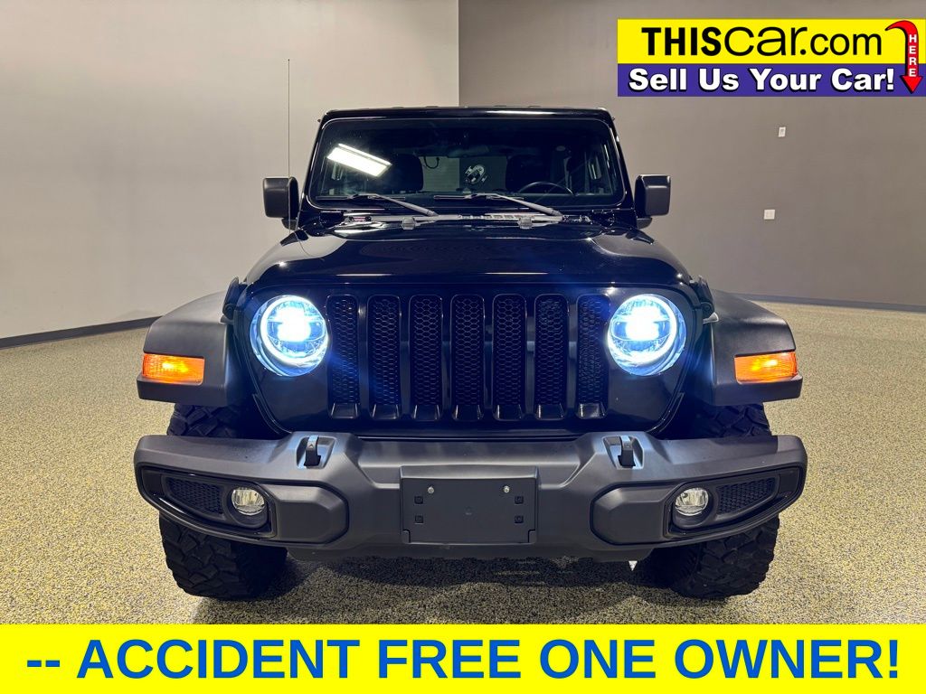 2022 Jeep Wrangler Willys photo 2