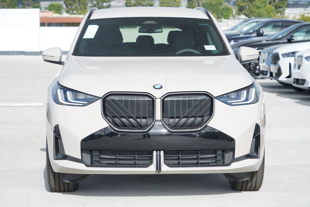 Thumbnail: 2026 BMW X3 - 2