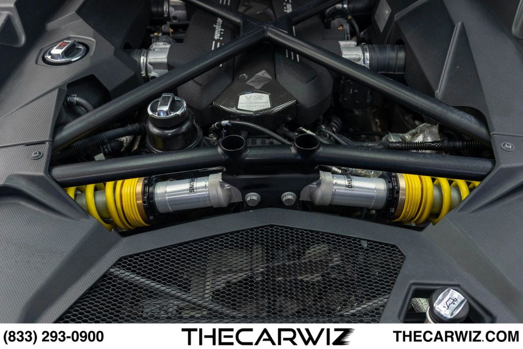 2017 Lamborghini Aventador Base - Photo 96