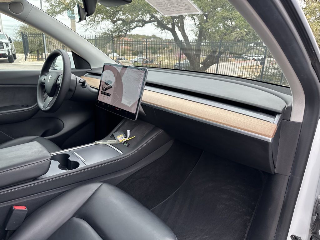 Used Car 2021 Tesla Model Y  Long Range For Sale Under $30,000 In Austin, Texas