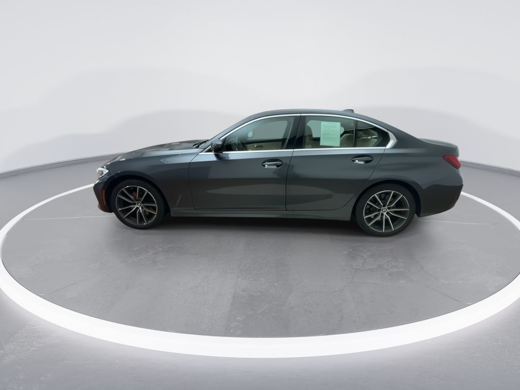 2021 BMW 3 Series 330i xDrive 5