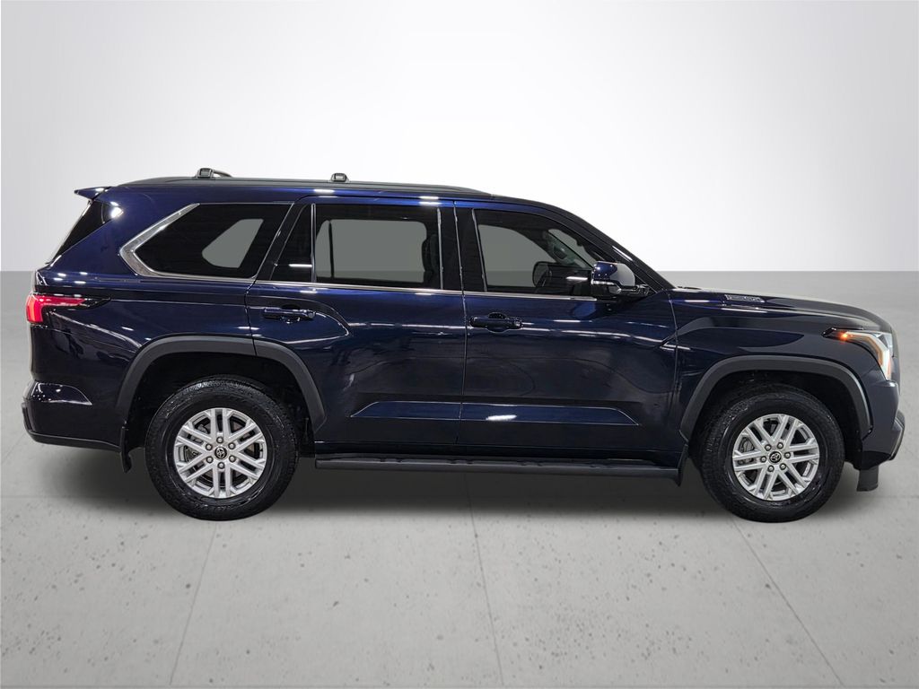 2023 Toyota Sequoia SR5