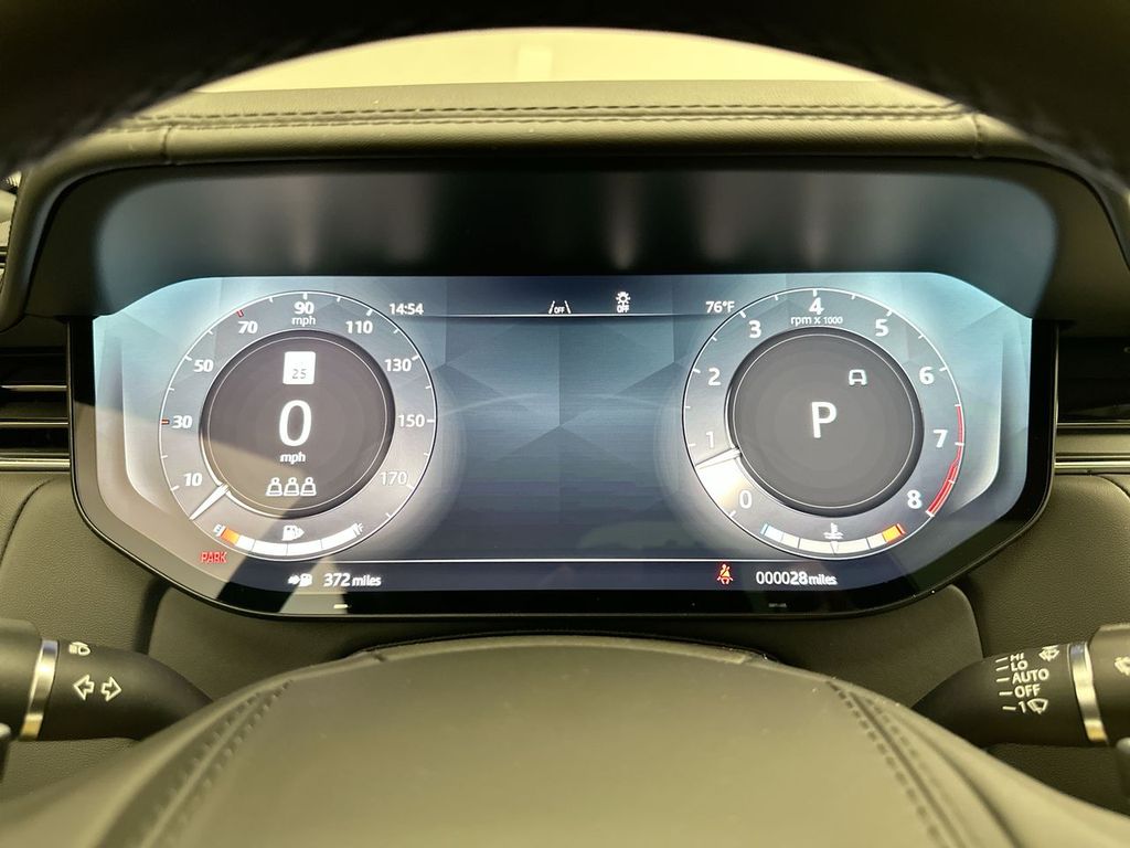 2025 Land Rover Range Rover Autobiography 15