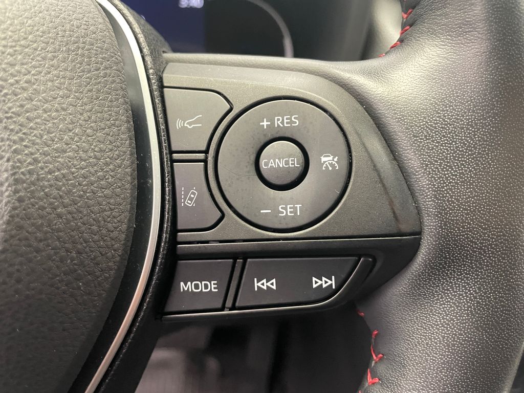 2023 Toyota RAV4 Prime SE 23