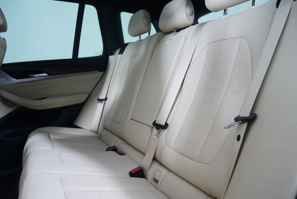 Thumbnail: 2021 BMW X3 - 14