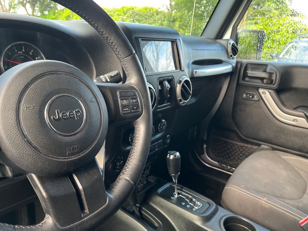 2018 Jeep Wrangler JK Unlimited Sahara
