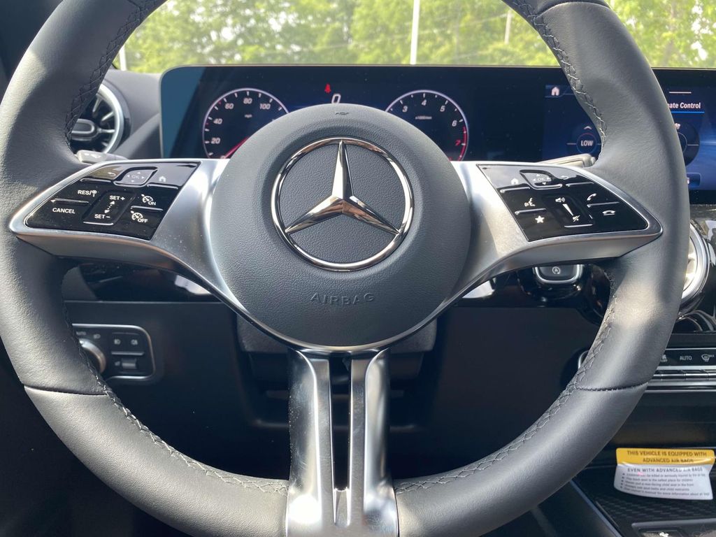 2025 Mercedes-Benz GLA 250 22