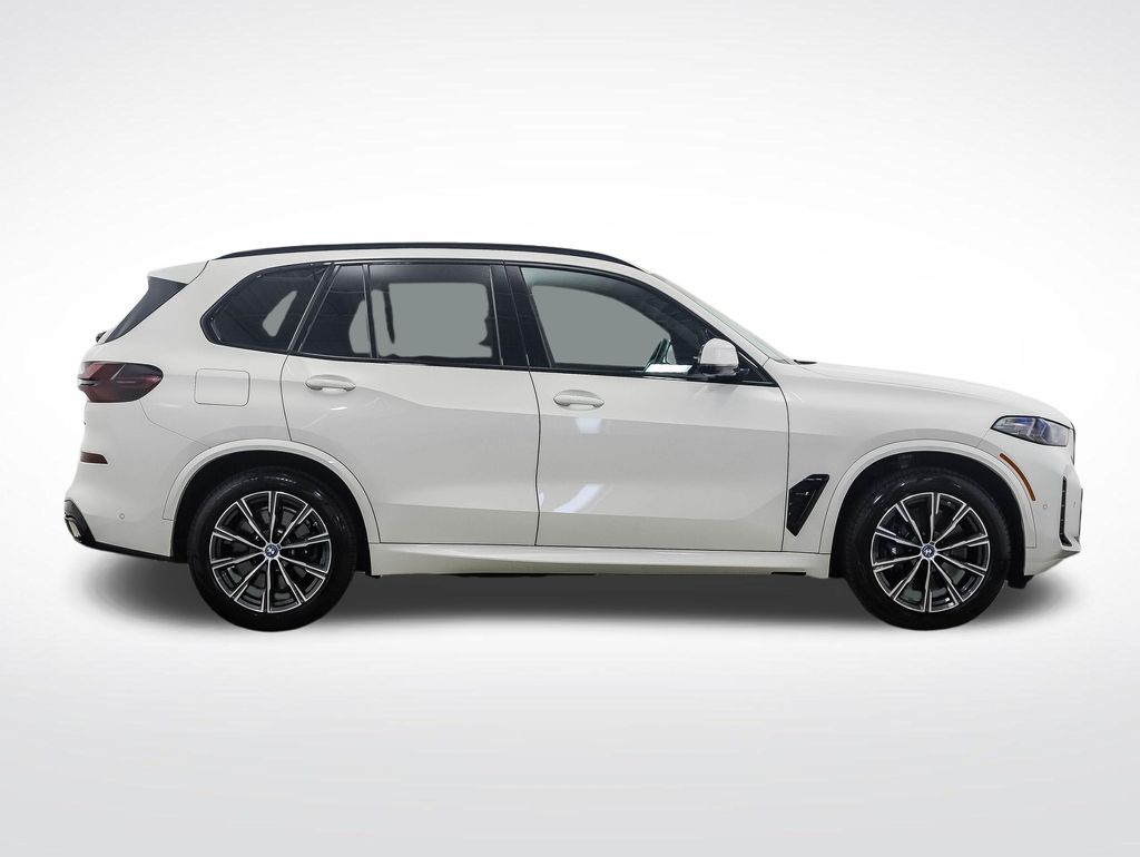 Thumbnail: 2024 BMW X5 - 6