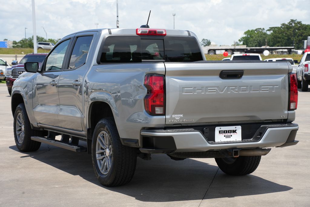 2024 Chevrolet Colorado LT - 3