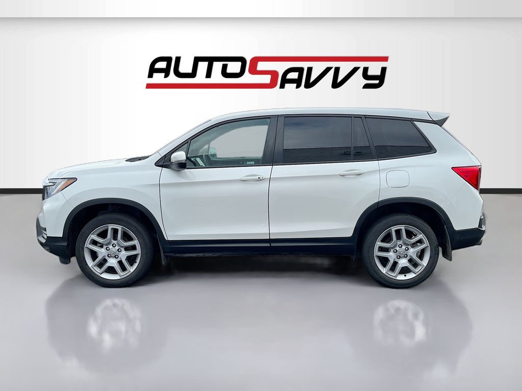 Used 2024 White Honda EX-L image 4