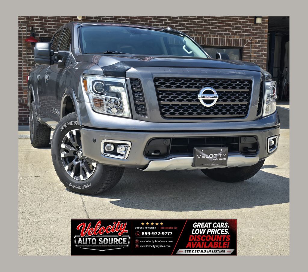 Gray (Gun Metallic) 2019 Nissan Titan Pickup Truck Four-Wheel Drive 7-Speed Automatic