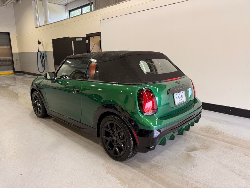 Thumbnail: 2026 MINI Cooper - 3