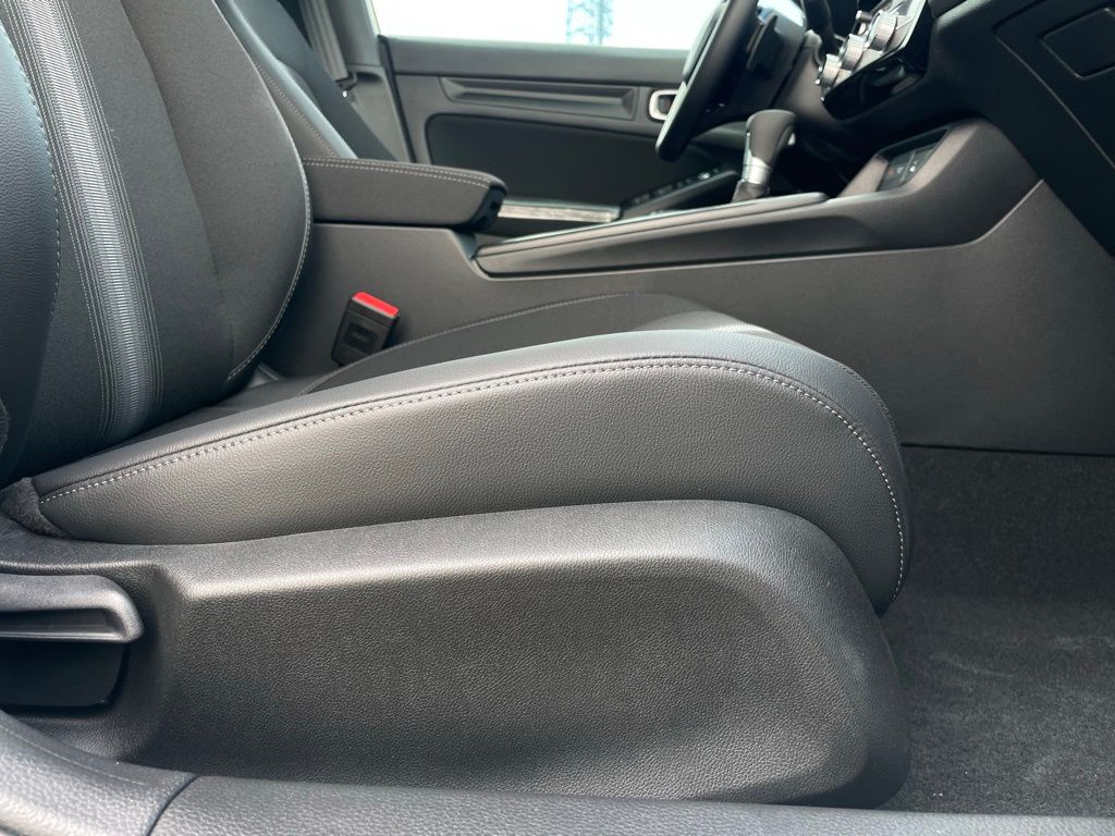 Thumbnail: 2026 Honda Civic - 29