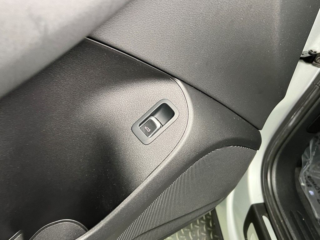 Thumbnail: 2014 Audi Q5 - 30