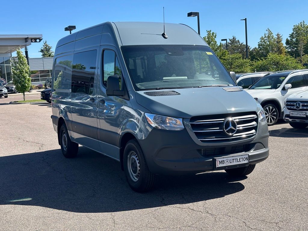 2024 Mercedes-Benz Sprinter 2500 Crew 144 WB 6