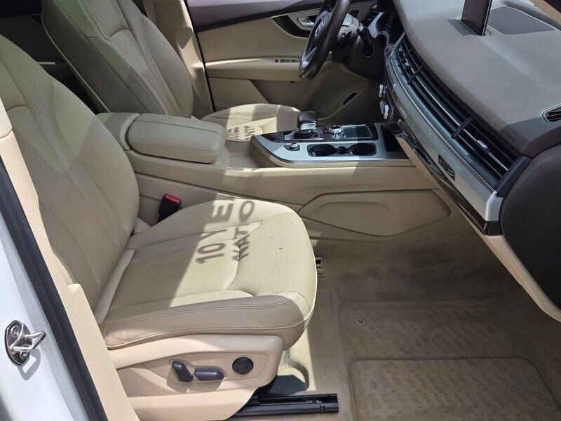 2019 Audi Q7 - $15,647