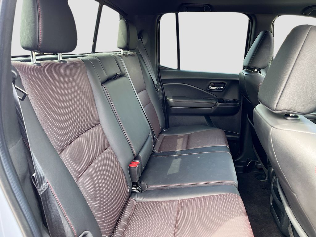Used 2023 Gray Honda Black Edition image 26