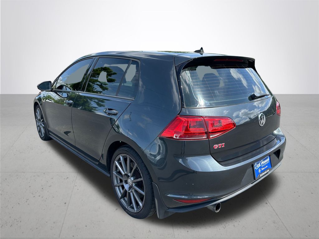 2016 Volkswagen Golf GTI SE