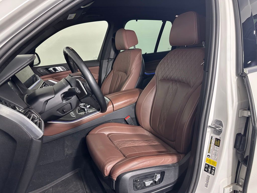 Thumbnail: 2022 BMW X5 - 14
